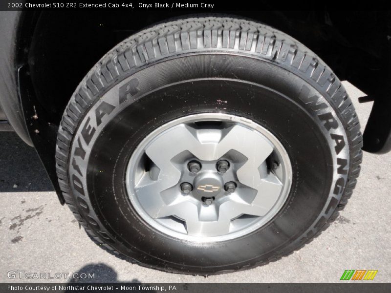 Onyx Black / Medium Gray 2002 Chevrolet S10 ZR2 Extended Cab 4x4