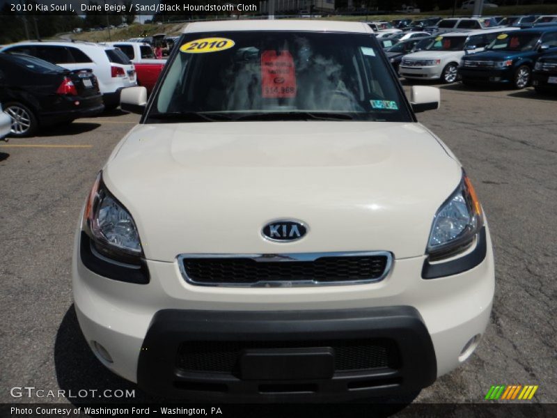 Dune Beige / Sand/Black Houndstooth Cloth 2010 Kia Soul !