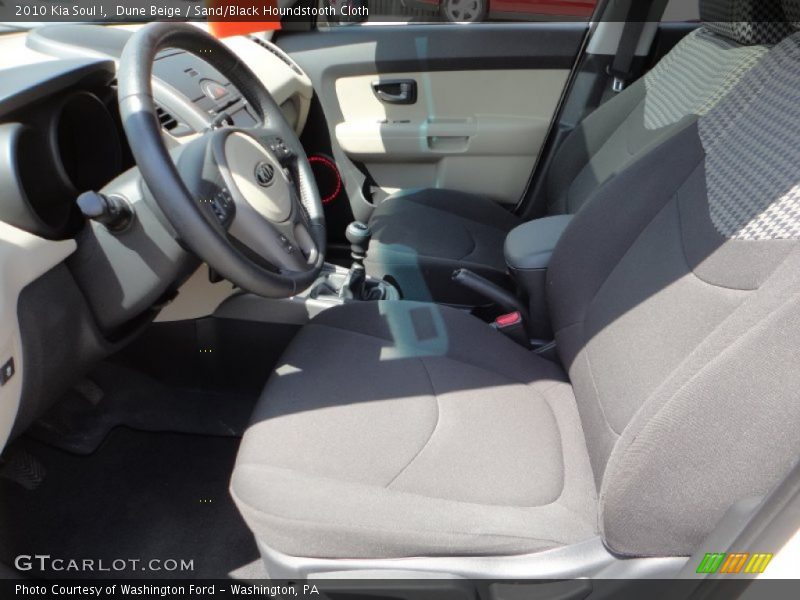 Dune Beige / Sand/Black Houndstooth Cloth 2010 Kia Soul !
