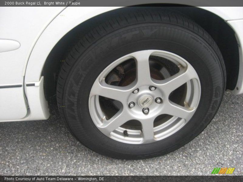 Custom Wheels of 2000 Regal LS