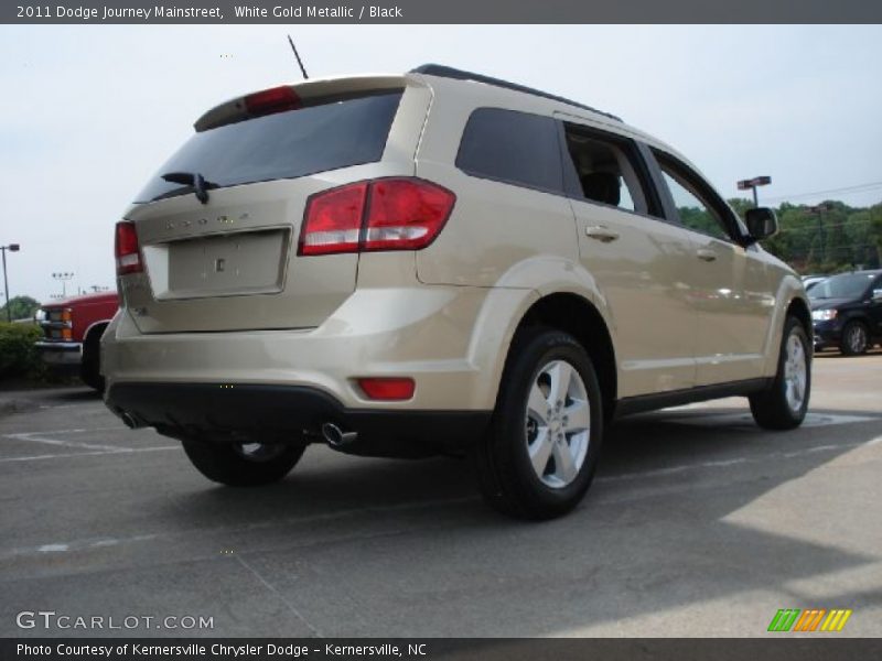White Gold Metallic / Black 2011 Dodge Journey Mainstreet