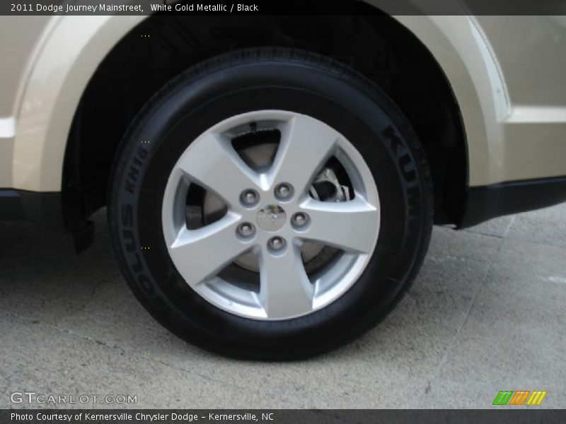 White Gold Metallic / Black 2011 Dodge Journey Mainstreet