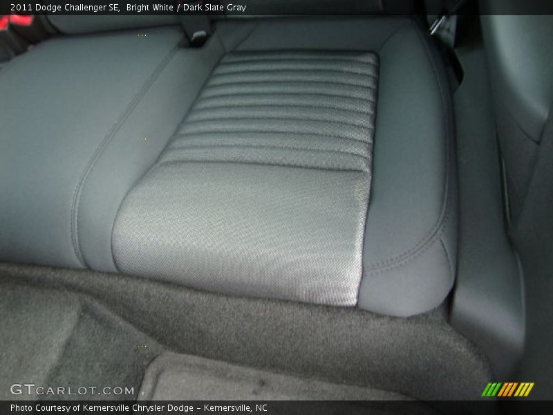 Bright White / Dark Slate Gray 2011 Dodge Challenger SE