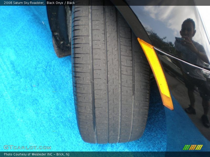 Black Onyx / Black 2008 Saturn Sky Roadster