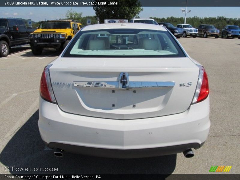 White Chocolate Tri-Coat / Light Camel 2009 Lincoln MKS Sedan