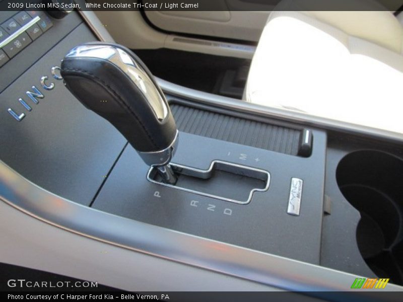 White Chocolate Tri-Coat / Light Camel 2009 Lincoln MKS Sedan