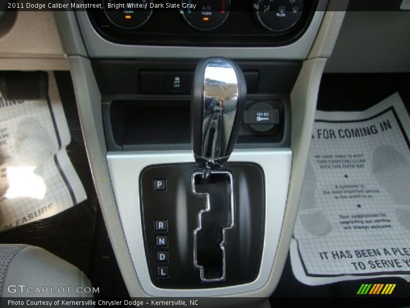 Bright White / Dark Slate Gray 2011 Dodge Caliber Mainstreet