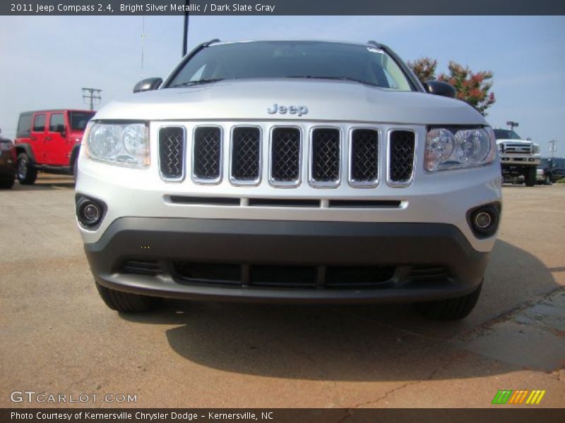 Bright Silver Metallic / Dark Slate Gray 2011 Jeep Compass 2.4