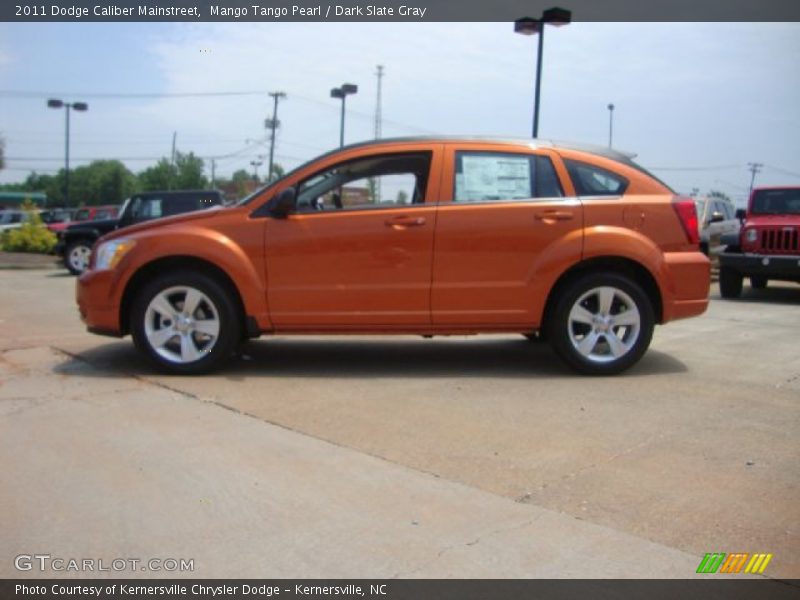 Mango Tango Pearl / Dark Slate Gray 2011 Dodge Caliber Mainstreet