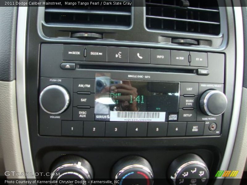 Mango Tango Pearl / Dark Slate Gray 2011 Dodge Caliber Mainstreet