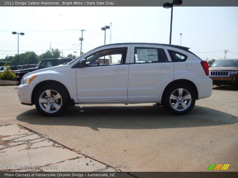 Bright White / Dark Slate Gray 2011 Dodge Caliber Mainstreet
