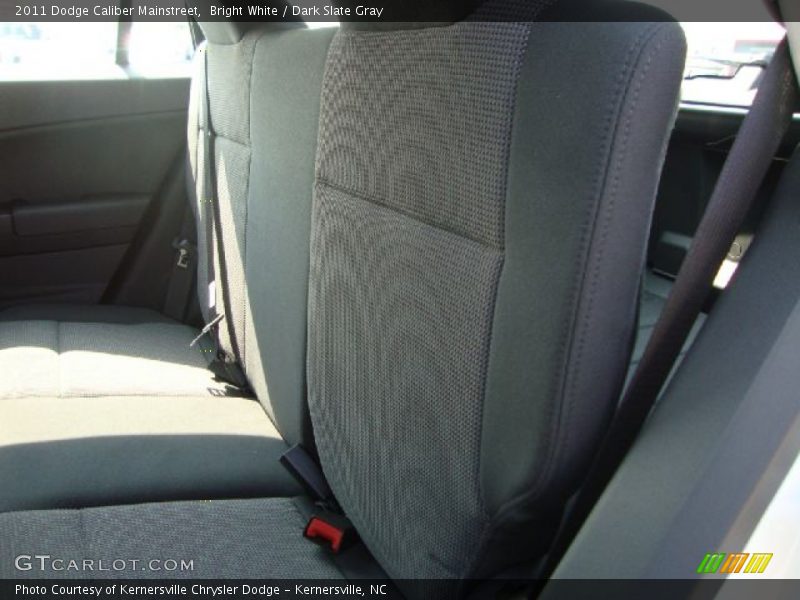 Bright White / Dark Slate Gray 2011 Dodge Caliber Mainstreet