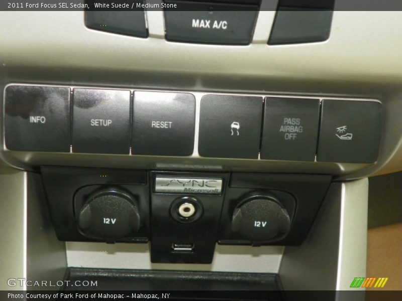 White Suede / Medium Stone 2011 Ford Focus SEL Sedan