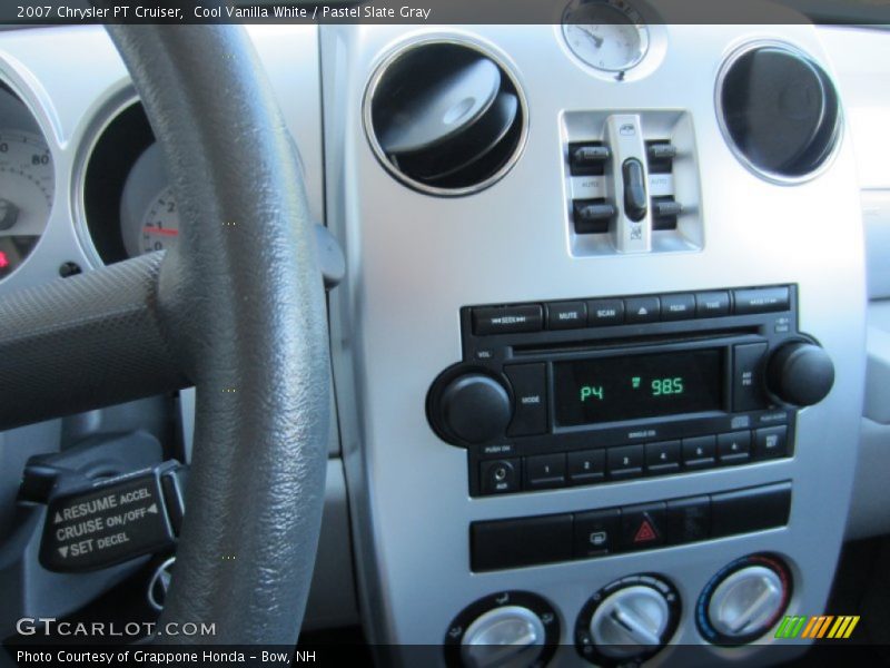 Cool Vanilla White / Pastel Slate Gray 2007 Chrysler PT Cruiser
