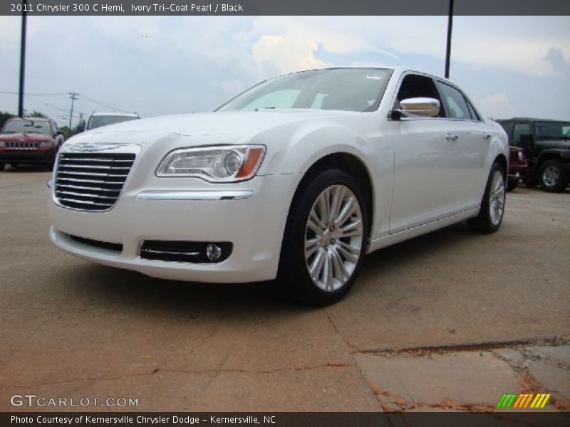 Ivory Tri-Coat Pearl / Black 2011 Chrysler 300 C Hemi