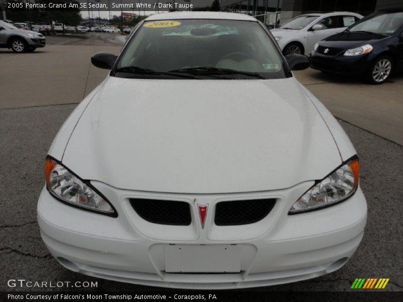 Summit White / Dark Taupe 2005 Pontiac Grand Am SE Sedan