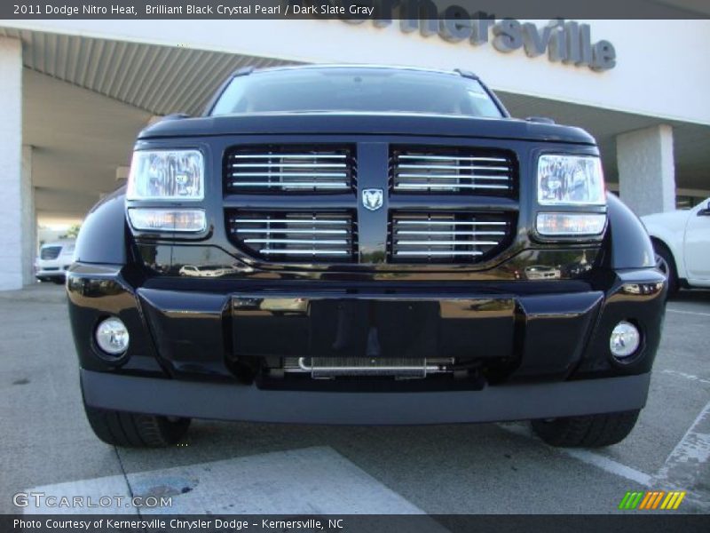Brilliant Black Crystal Pearl / Dark Slate Gray 2011 Dodge Nitro Heat