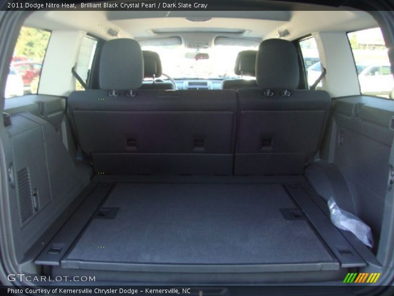 Brilliant Black Crystal Pearl / Dark Slate Gray 2011 Dodge Nitro Heat