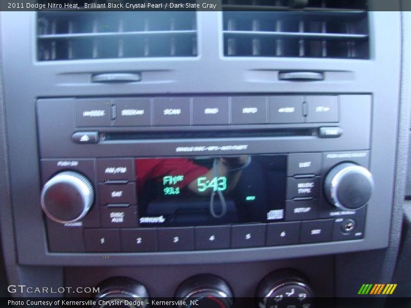 Brilliant Black Crystal Pearl / Dark Slate Gray 2011 Dodge Nitro Heat