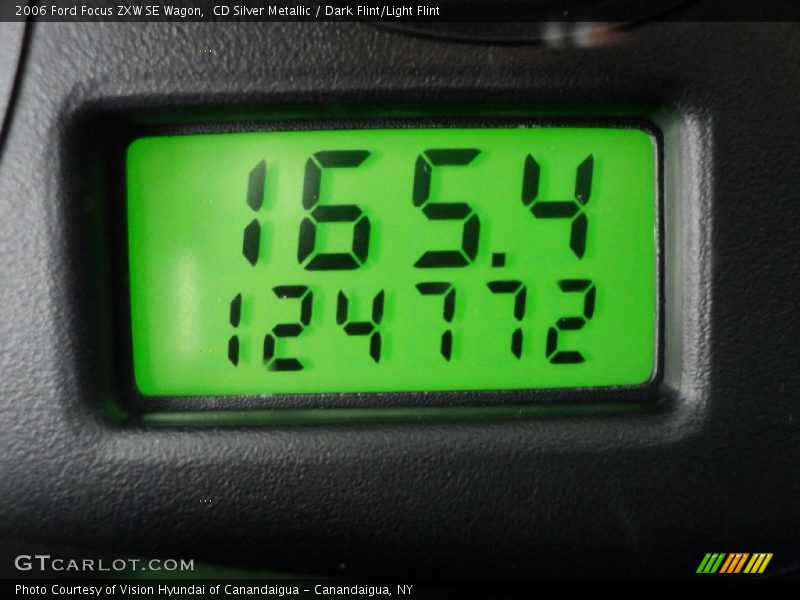 CD Silver Metallic / Dark Flint/Light Flint 2006 Ford Focus ZXW SE Wagon