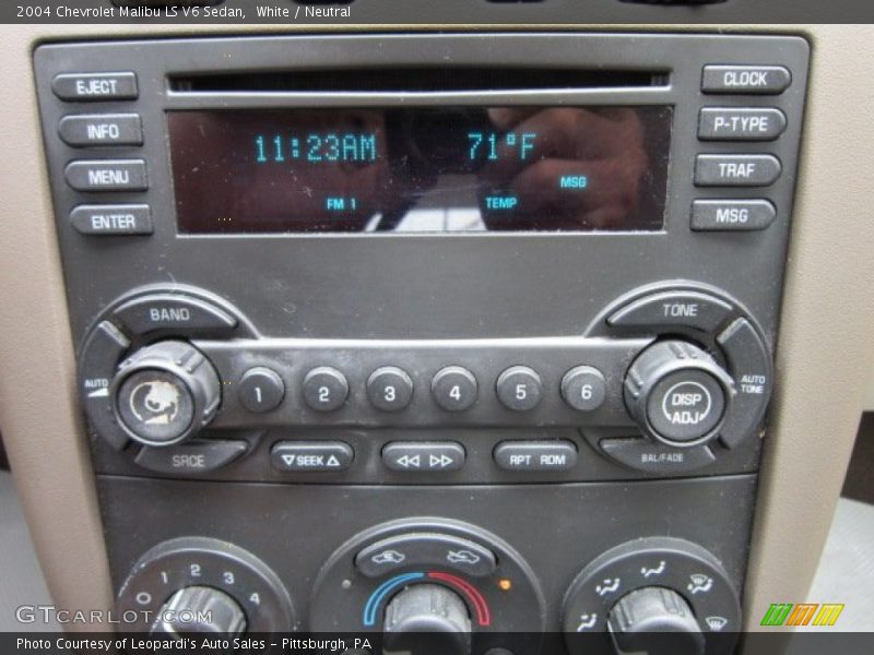 White / Neutral 2004 Chevrolet Malibu LS V6 Sedan