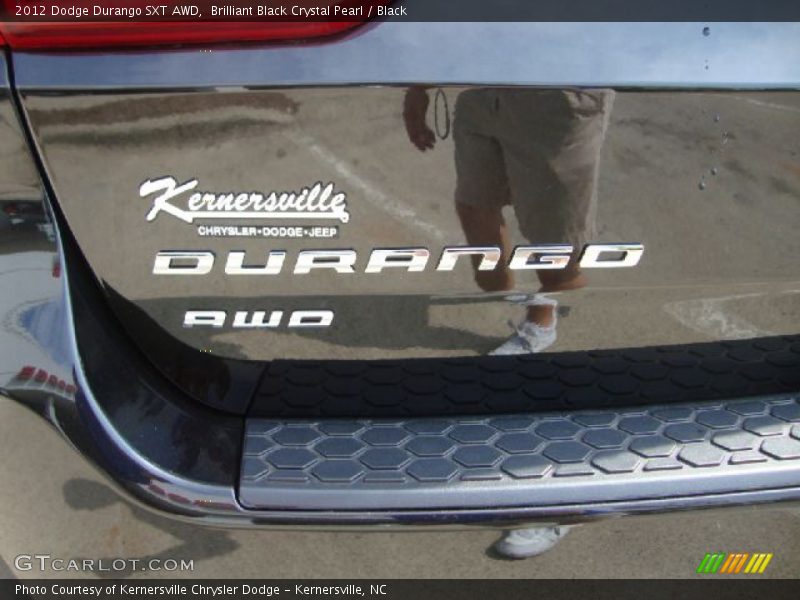 Brilliant Black Crystal Pearl / Black 2012 Dodge Durango SXT AWD