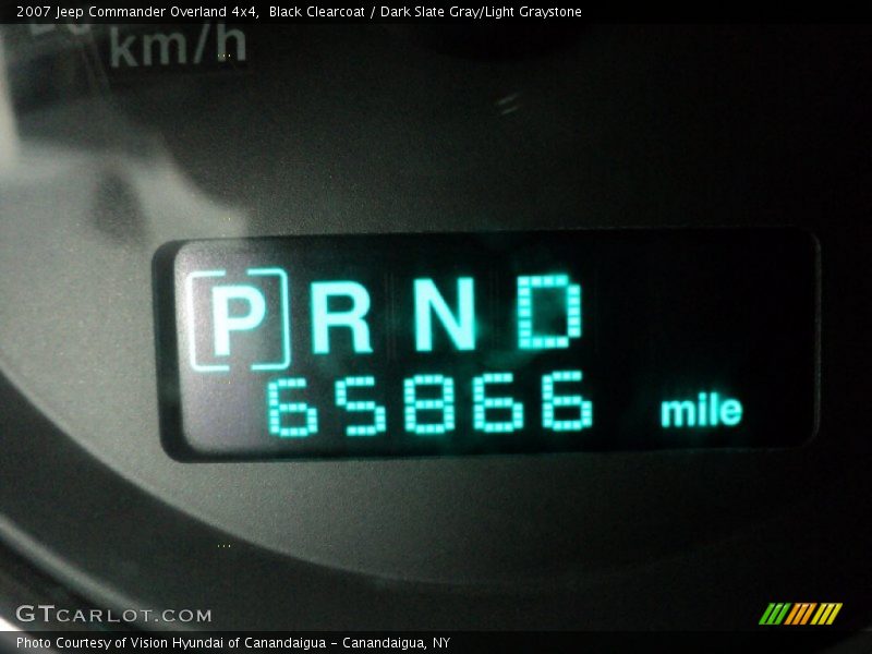 Black Clearcoat / Dark Slate Gray/Light Graystone 2007 Jeep Commander Overland 4x4