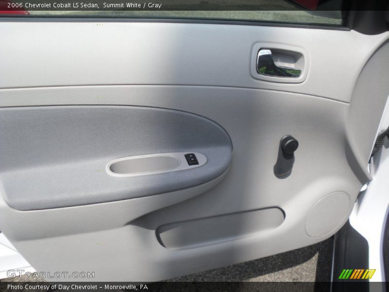 Summit White / Gray 2006 Chevrolet Cobalt LS Sedan