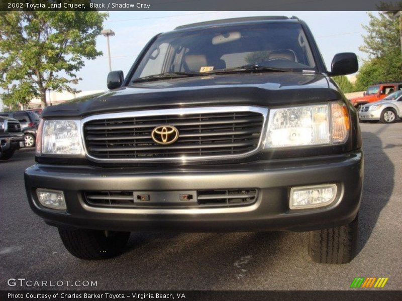 Black / Shadow Gray 2002 Toyota Land Cruiser