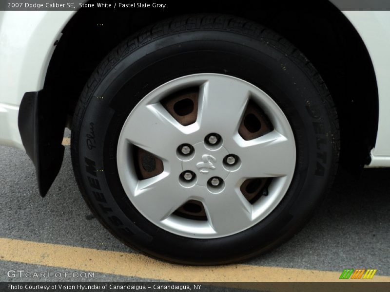  2007 Caliber SE Wheel