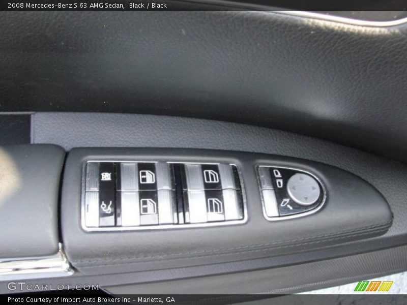 Controls of 2008 S 63 AMG Sedan