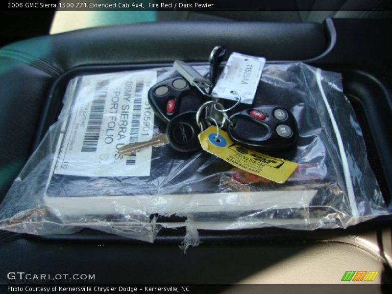 Fire Red / Dark Pewter 2006 GMC Sierra 1500 Z71 Extended Cab 4x4
