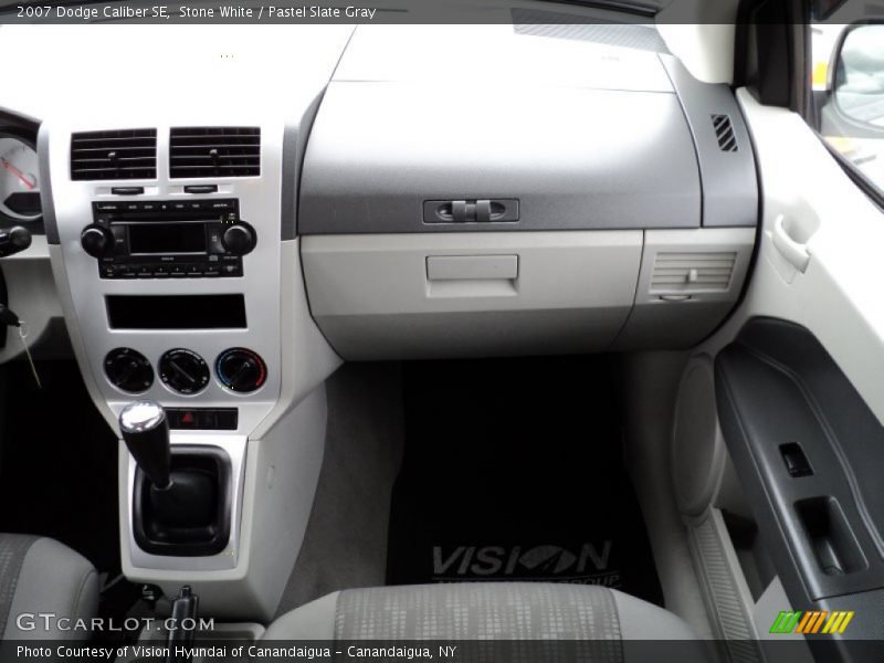 Stone White / Pastel Slate Gray 2007 Dodge Caliber SE