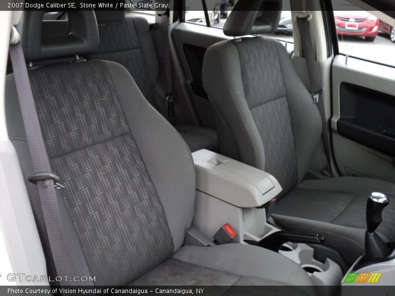  2007 Caliber SE Pastel Slate Gray Interior