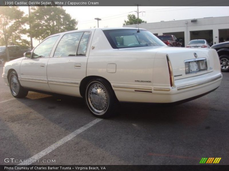 White / Cappuccino Cream 1998 Cadillac DeVille Sedan