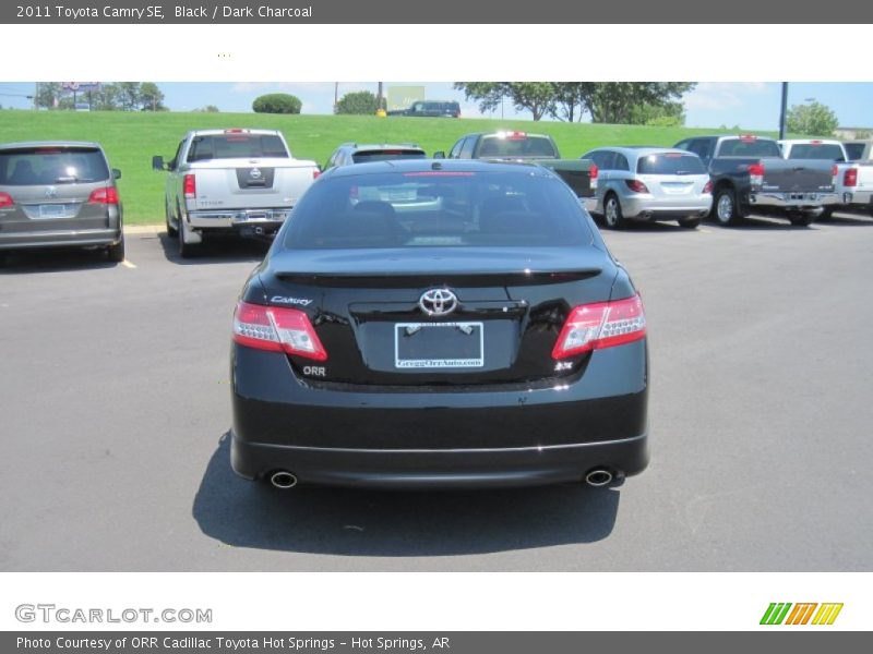 Black / Dark Charcoal 2011 Toyota Camry SE