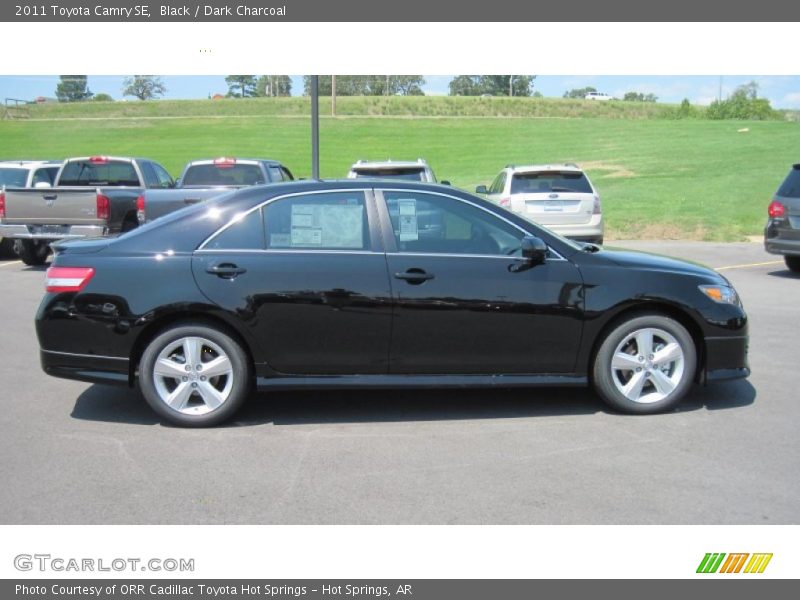Black / Dark Charcoal 2011 Toyota Camry SE