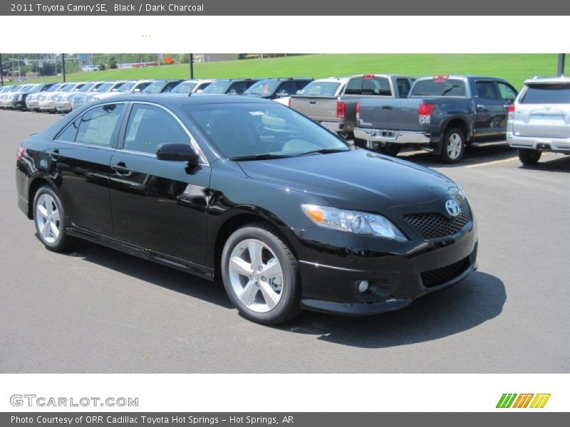 Black / Dark Charcoal 2011 Toyota Camry SE