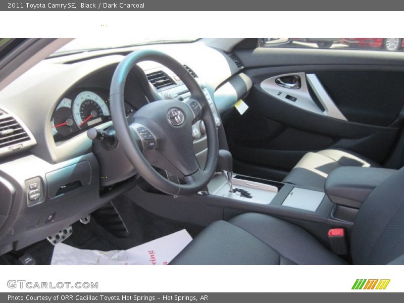 Black / Dark Charcoal 2011 Toyota Camry SE