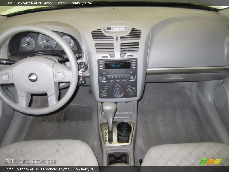 White / Gray 2005 Chevrolet Malibu Maxx LS Wagon