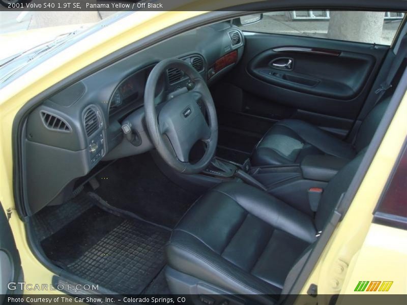 Panama Yellow / Off Black 2001 Volvo S40 1.9T SE