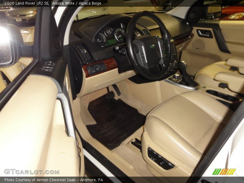 Alaska White / Alpaca Beige 2008 Land Rover LR2 SE