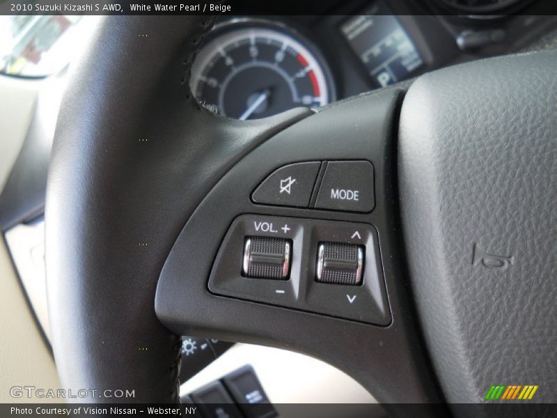 Controls of 2010 Kizashi S AWD