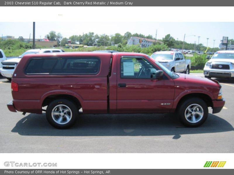 Dark Cherry Red Metallic / Medium Gray 2003 Chevrolet S10 Regular Cab