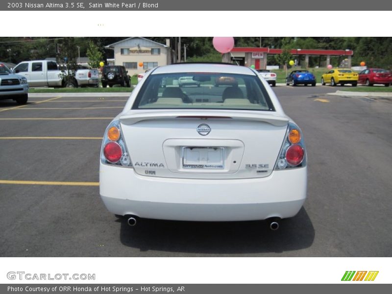Satin White Pearl / Blond 2003 Nissan Altima 3.5 SE