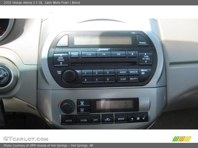 Satin White Pearl / Blond 2003 Nissan Altima 3.5 SE