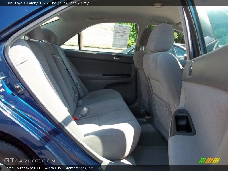Indigo Ink Pearl / Gray 2005 Toyota Camry LE V6