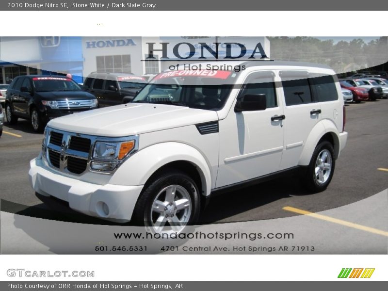 Stone White / Dark Slate Gray 2010 Dodge Nitro SE