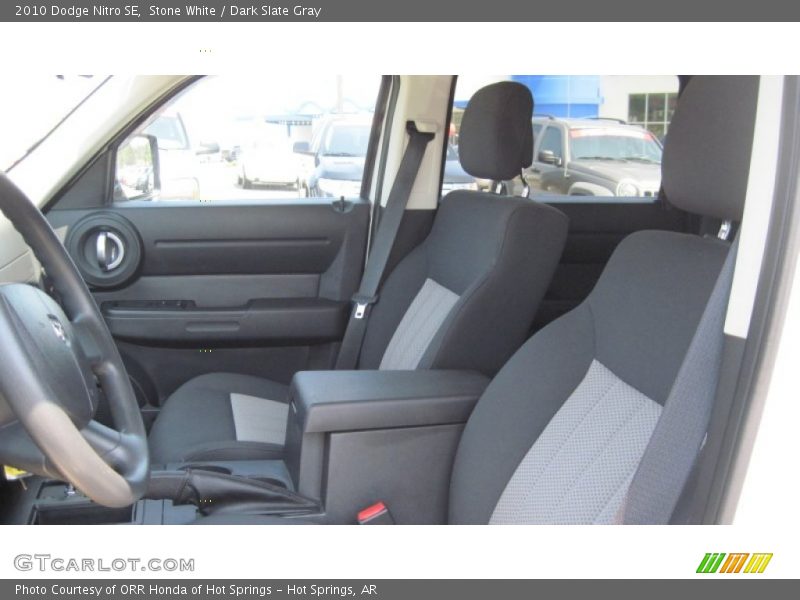 Stone White / Dark Slate Gray 2010 Dodge Nitro SE