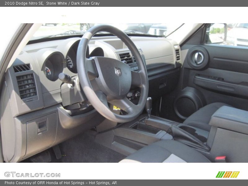 Stone White / Dark Slate Gray 2010 Dodge Nitro SE